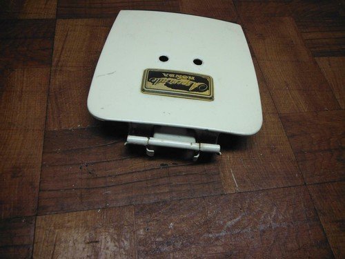 1987 honda goldwing GL1200 GL 1200 GAS TANK CAP COVER TRIM COWL TOP LID WHITE - Image 3