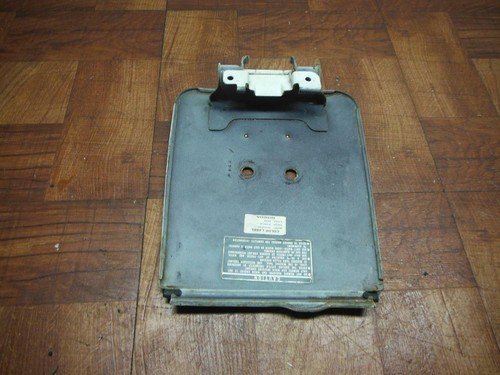 1987 honda goldwing GL1200 GL 1200 GAS TANK CAP COVER TRIM COWL TOP LID WHITE - Image 5