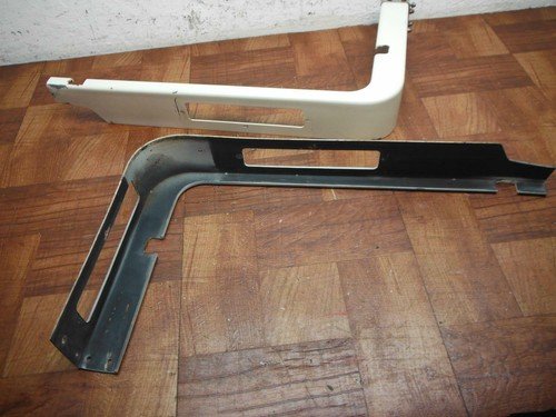 1987 honda goldwing GL1200 1200 REAR FENDER MUD GUARD MOLDING - Image 6