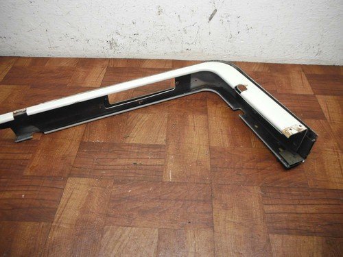 1987 honda goldwing GL1200 1200 REAR FENDER MUD GUARD MOLDING - Image 9