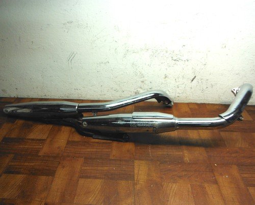 99-07 honda shadow VT600C VLX 600 MUFFLER EXHAUST SILENCER PIPE 18100-MZ8-L01