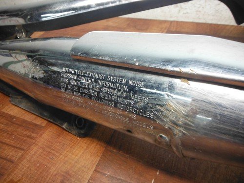 99-07 honda shadow VT600C VLX 600 MUFFLER EXHAUST SILENCER PIPE 18100-MZ8-L01 - Image 3