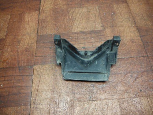 honda 15-18 cb300f 15-19 cbr300r BLACK OEM PLASTIC CENTER REAR BACK TAIL FAIRING - Image 4