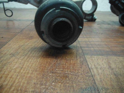 04-09 suzuki gs500f GS 500 FRONT FORKS CLAMP LOWER TRIPLE TREE STEM CLAMP - Image 9