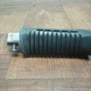 suzuki gs500 gs500e gs500f vstrom 650 LEFT REAR BACK PASSENGER PEG 43700-12B00