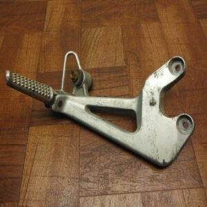 98-01 honda interceptor VFR800 VFR 800 RIGHT REAR BACK PASSENGER PEG