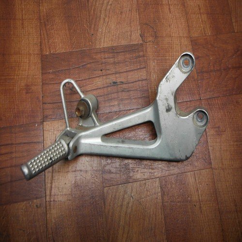 98-01 honda interceptor VFR800 VFR 800 RIGHT REAR BACK PASSENGER PEG - Image 6