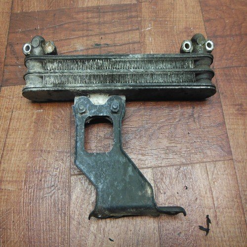 98-01 honda interceptor VFR 800 VFR800 ENGINE MOTOR OIL COOLER 15600-MBG-000