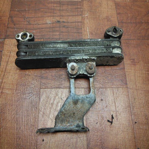 98-01 honda interceptor VFR 800 VFR800 ENGINE MOTOR OIL COOLER 15600-MBG-000 - Image 2