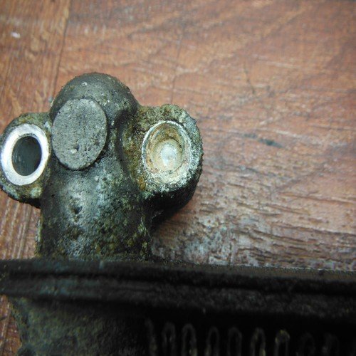 98-01 honda interceptor VFR 800 VFR800 ENGINE MOTOR OIL COOLER 15600-MBG-000 - Image 3