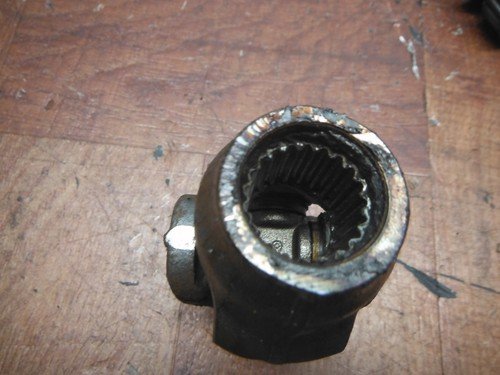 2003 honda VTX1800 vtx1800r SHAFT U JOINT GEAR YOKE - Image 5