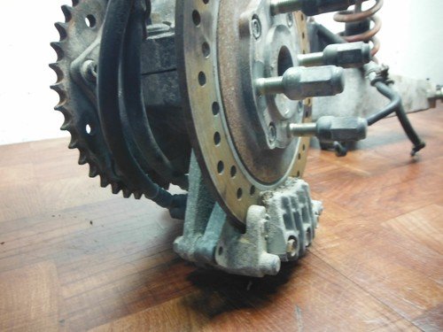 98-01 honda interceptor vfr 800 REAR SWINGARM BACK SUSPENSION SWING ARM - Image 2