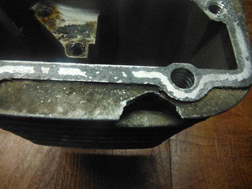 1986 1987 suzuki intruder VS 700 ENGINE MOTOR PISTON CYLINDER BLOCK JUG front - Image 7