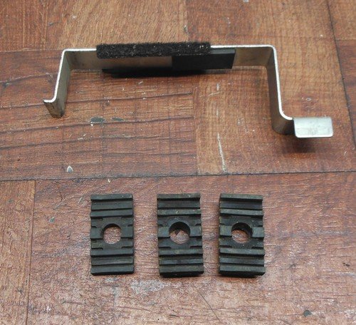 honda 15-18 cb300f 15-19 cbr300r OEM GAS FUEL TANK DAMPERS 17613-K33-D00