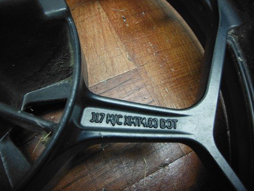 kawasaki ninja 300 2013 2014 / 2016 2017 OEM REAR WHEEL RIM - Image 10