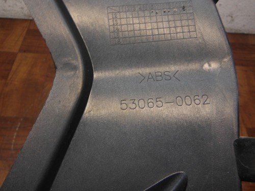 2013 kawasaki EX300 ninja 300 CENTER REAR BACK TAIL FAIRING COWL - Image 4