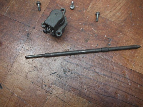 2004 bmw r1150rt-p CLUTCH SLAVE PISTON CYLINDER - Image 8