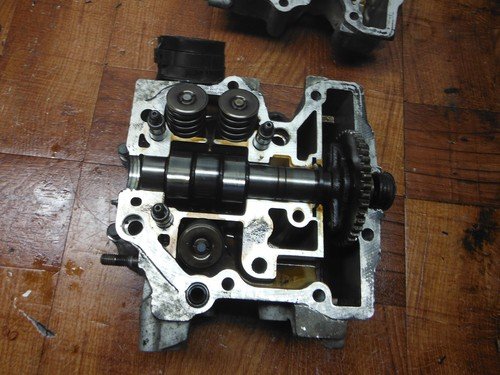 2006 2007 honda shadow spirit VT1100 ENGINE TOP END CYLINDER HEAD CAM VALVE FRON - Image 10