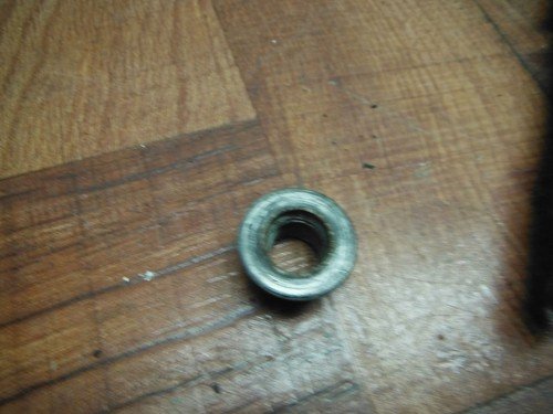honda FRONT WHEEL RIM AXLE PIVOT BOLT 44301-461-770 - Image 5