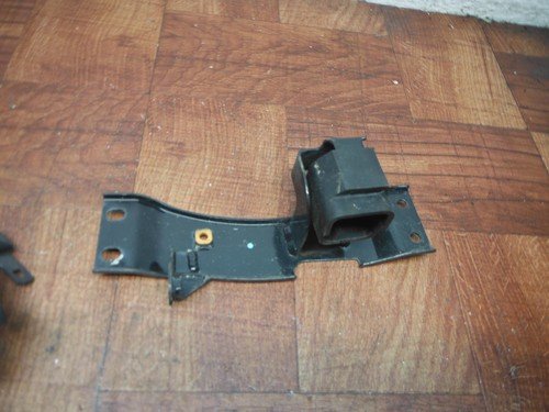 13-17 kawasaki ninja 300 GAS TANK FUEL CELL PETROL RESERVOIR BRACKET MOUNT - Image 4