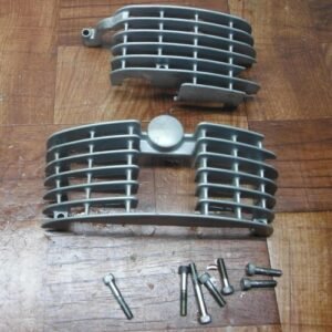 honda 2000 shadow VT 1100 99-07 spirit ENGINE CYLINDER HEAD COVER FIN FRONT