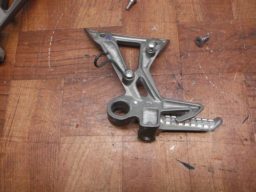 2013 kawasaki ninja 300 LEFT REAR RIGHT REAR BACK PASSENGER PEG SET PAIR - Image 16