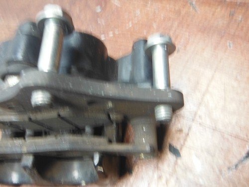 2013 kawasaki EX300 ninja 300 FRONT BRAKE CALIPER - Image 2