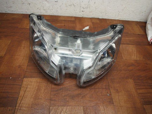 aprilia rs50 sr50 sr50r FRONT HEAD LIGHT LAMP HEADLIGHT AP82245865