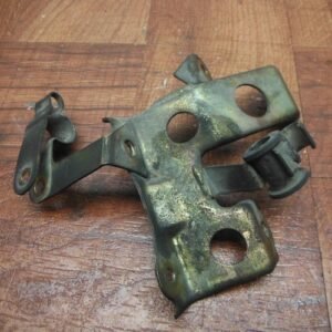 1993 1994 yamaha gts1000a FRONT WHEEL FENDER STAY MOUNT BRACKET HOLDER