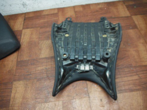 honda 15-18 cb300f 15-19 cbr300r OEM FRONT DRIVERS SEAT PAD SADDLE PILLION - Image 6