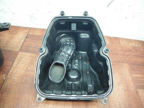 honda cb300f cbr250r cbr300r AIRBOX AIR INTAKE FILTER BOX 17225-KYJ-900 - Image 11