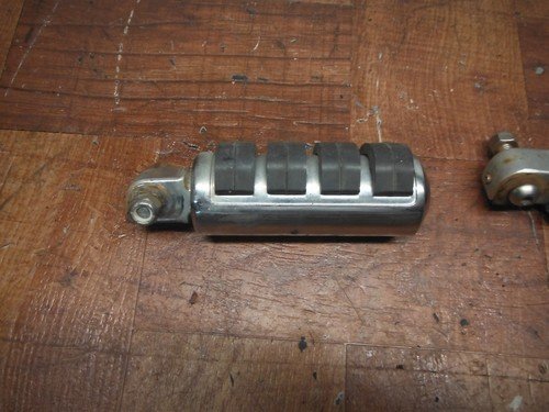 2003 honda VTX1800 vtx1800r REAR FOOT RESTS PEGS STEPS SET PAIR - Image 5