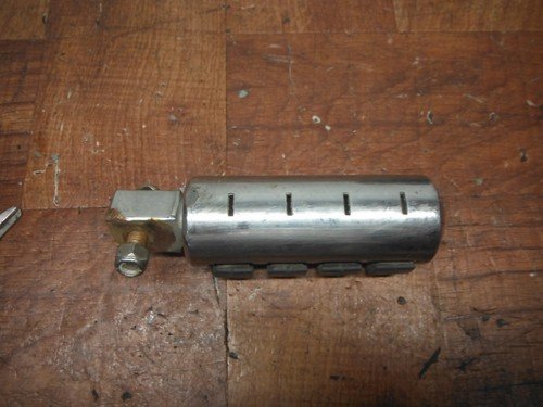 2003 honda VTX1800 vtx1800r REAR FOOT RESTS PEGS STEPS SET PAIR - Image 11