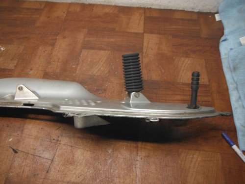 2004 bmw r1150rt LEFT REARSET REAR SET DRIVER FOOT PEG BRACKET MOUNT - Image 12