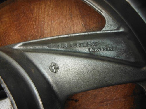kawasaki 93-02 ninja zx6 ZX600 ZX 600 2003 2004 zzr600 REAR WHEEL RIM - Image 6