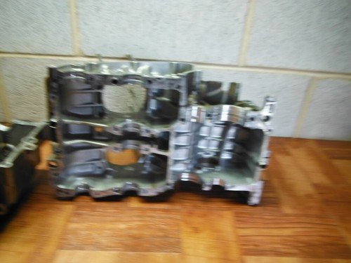 08 SUZUKI GS500 GS E F 500 CRANKCASE CRANK CASE only 2,329 miles - Image 8