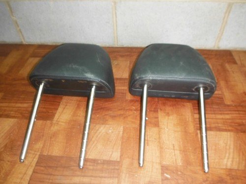 06-10 VW PASSAT SEAT HEADREST HEAD REST BLACK LEATHER - Image 2