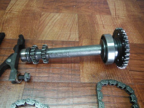 88 SUZUKI GV1400 GV 1400 CAVALCADE CAM CHAIN TENSIONER SHAFT GUIDE - Image 5