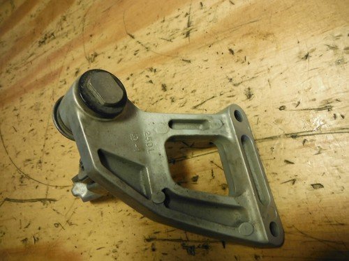 94-04 ZX-6 ZX600 ZX 600 NINJA FOOTPEG FOOT PEG REST OEM - Image 4