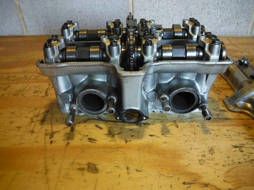 86-93 XVZ 1300 XVZ13 D VENTURE ROYALE ENGINE HEAD CAM COVER VALVE ASSY - Image 4