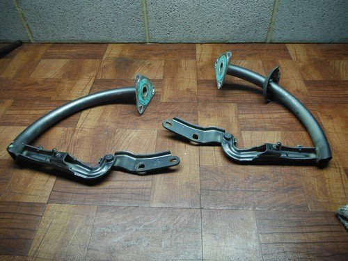 06-10 VW PASSAT TRUNK LID HINGE HINGES LEFT RIGHT - Image 2
