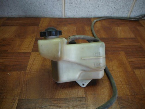 80 81 82 83 HONDA GL1100 GOLDWING OVERFLOW BOTTLE RESERVOIR TANK - Image 2