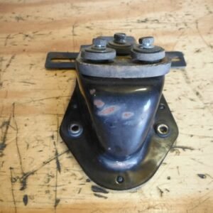 2002 KZ1000 POLICE KZ 1000 FENDER LIGHT PLATE MOUNT BRACKET STAY