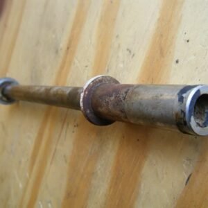 81-83 VIRAGO XV920 XV 920 FRONT WHEEL AXLE AXEL BOLT YAMAHA