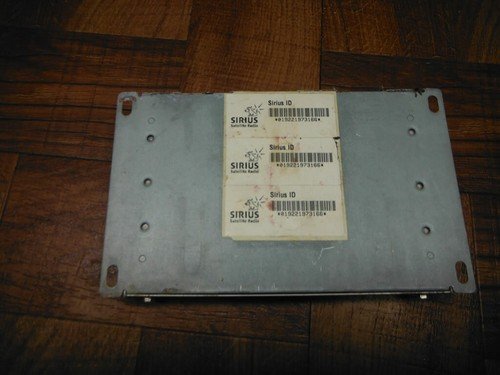 06-10 VW PASSAT SATELLITE RADIO MODULE 8E0 035 593 H USED OEM - Image 3