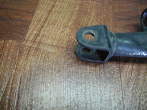 80 81 82 83 HONDA GL1100 GOLDWING CALIPER ROD BAR TORQUE STAND BRACKET - Image 3