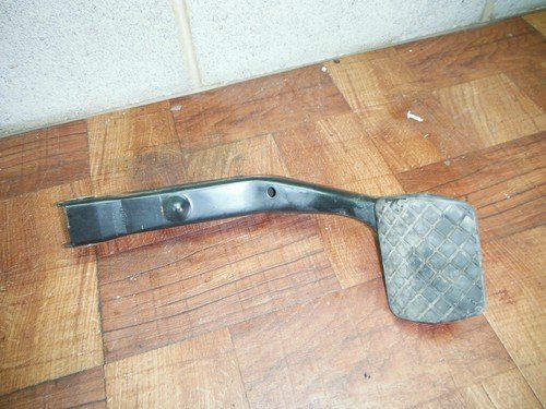 06-10 VW PASSAT KOMFORT 2.0 TURBO BRAKE PEDAL - Image 3