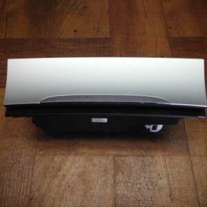 06-10 VW PASSAT CENTER ASH TRAY CONSOLE STORAGE 12V 3C0863284