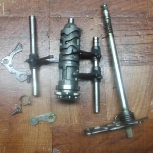 kawasaki ninja EX300 2013 2014 / 16-17 TRANSMISSION GEAR SHIFT SHIFTER FORK DRUM