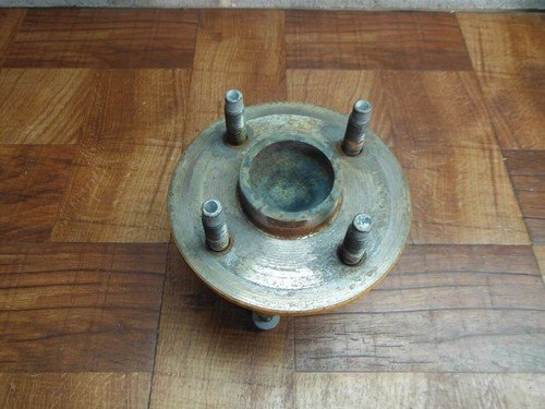 05-10 CHEVROLET COBALT PONTIAC G5 REAR WHEEL HUB without ABS